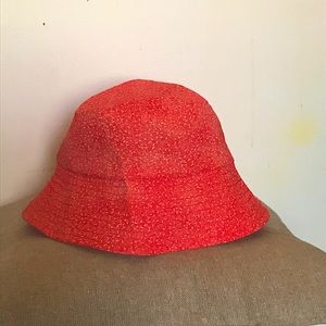 Red patterned bucket hat